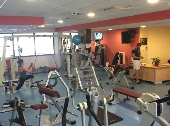 아파트 Korkyra Fit -free Gym